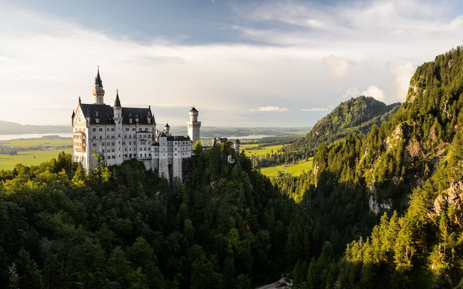 Neuschwanstein-Castle-Schwangau-Germany-HD-wallpaper-by-jacek-dylag-iltwmt